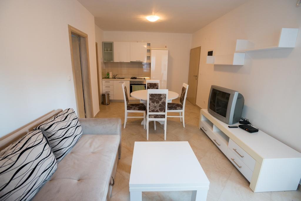Rujno Apartments Starigrad Room photo