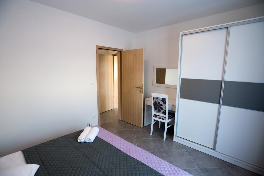 Rujno Apartments Starigrad Exterior photo