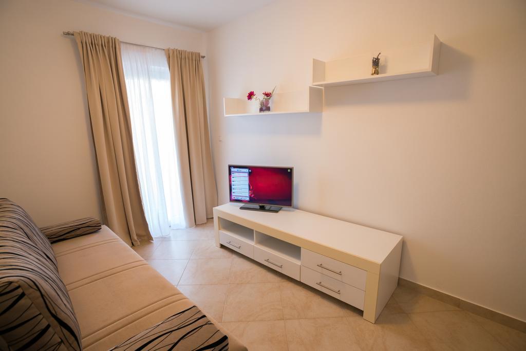 Rujno Apartments Starigrad Exterior photo