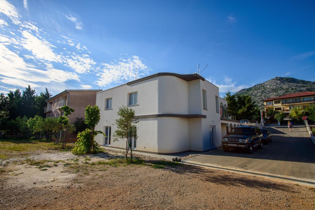 Rujno Apartments Starigrad Exterior photo